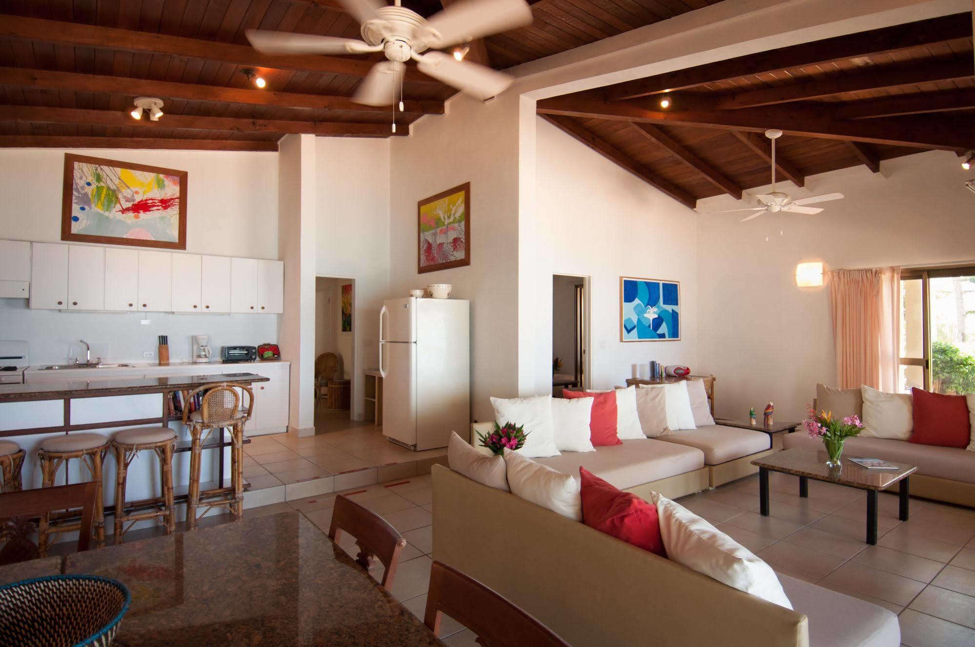 Mango Bay Resort Spanish Town Eksteriør billede